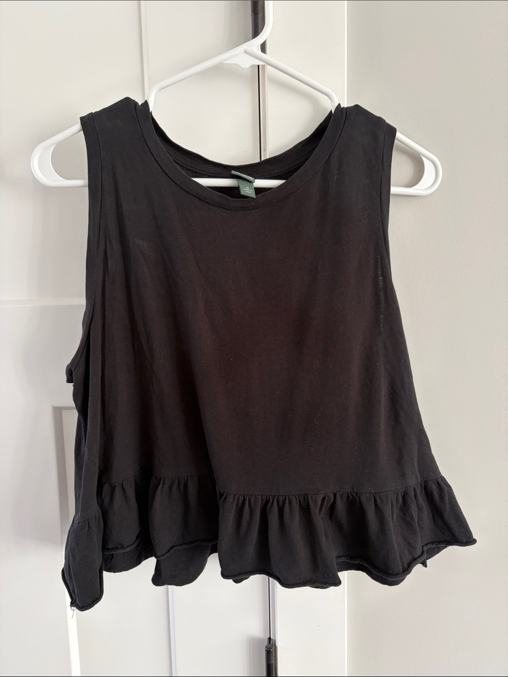 wild fable Black Ruffle-Hem Sleeveless Tank